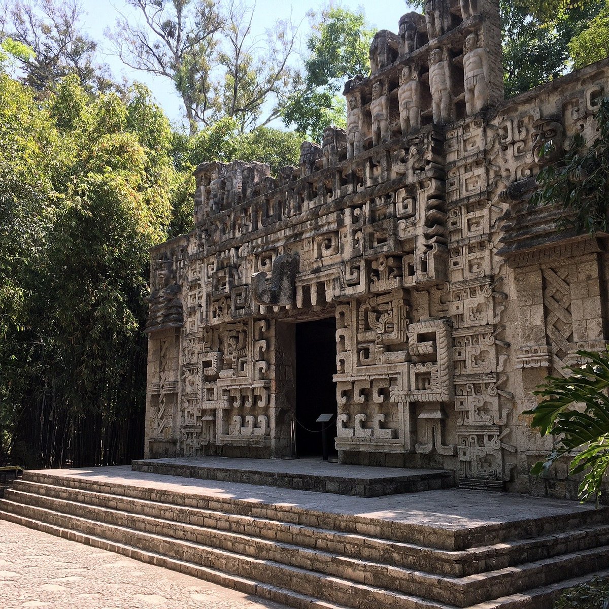 Museo Nacional De Antropologia