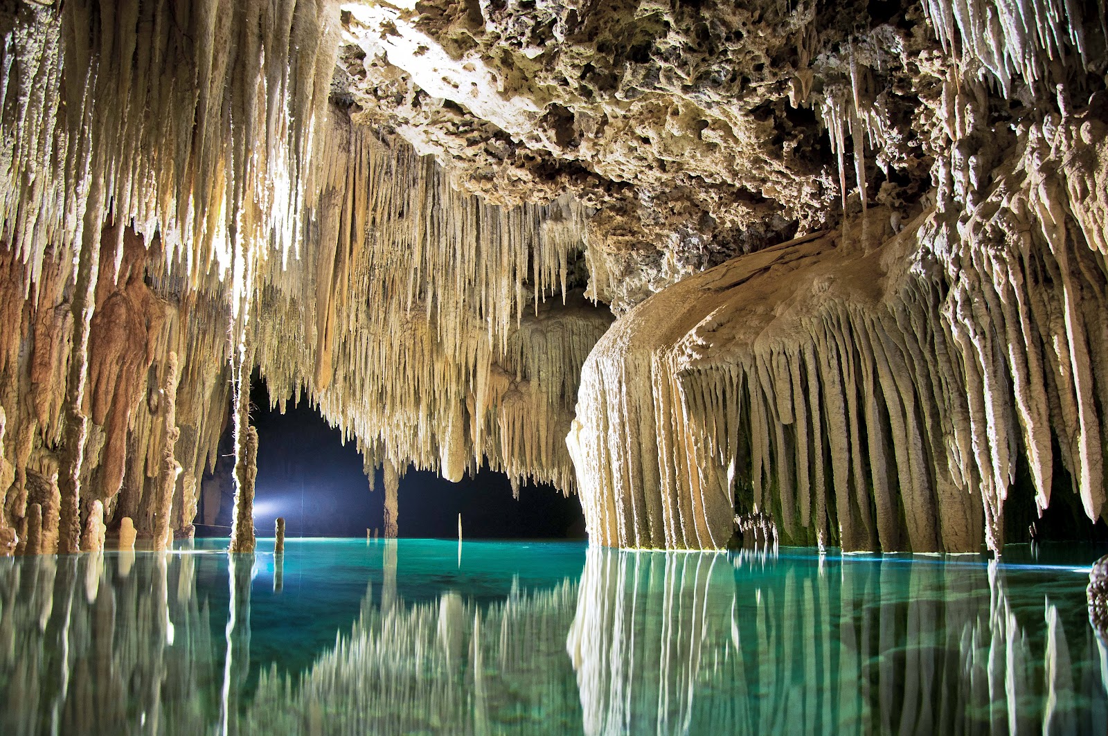 Rio Secreto