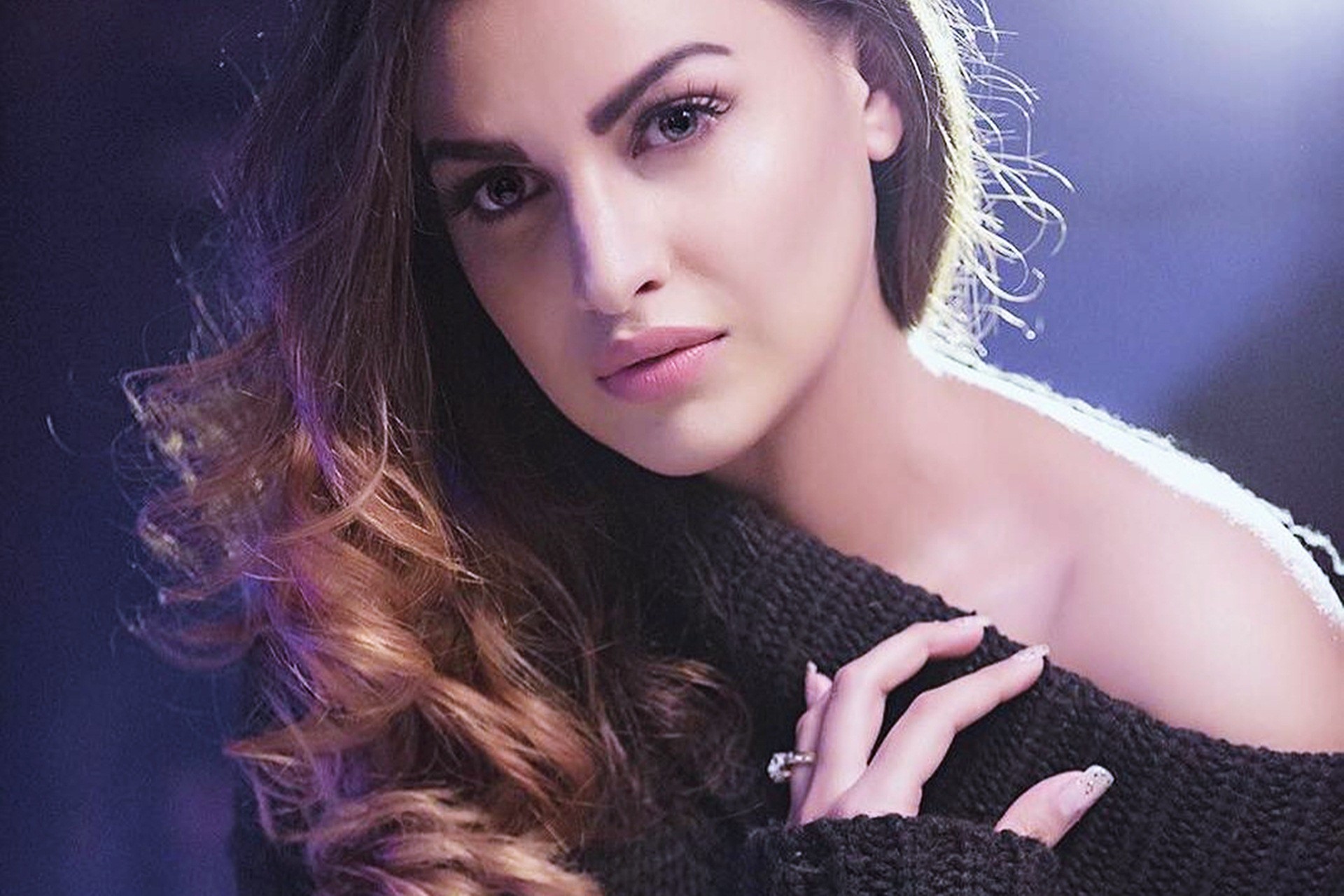 Himanshi Khurana…